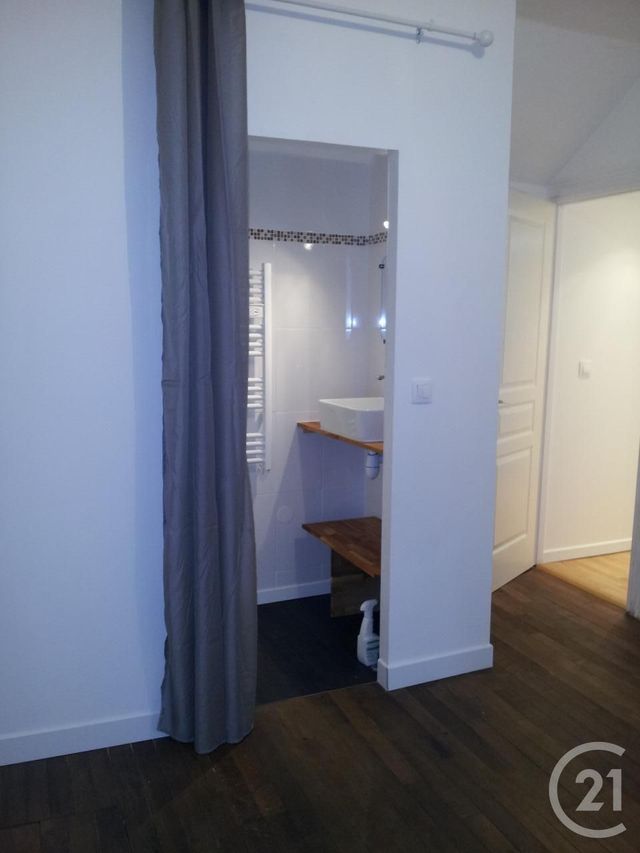 Appartement F2 à louer - 2 pièces - 45.74 m2 - HOUILLES - 78 - ILE-DE-FRANCE - Century 21 G.T.I.