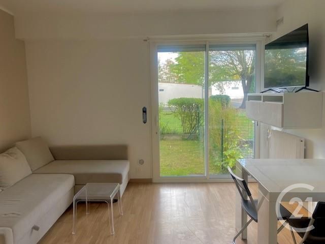 Appartement F2 à louer - 2 pièces - 33.51 m2 - SARTROUVILLE - 78 - ILE-DE-FRANCE - Century 21 G.T.I.