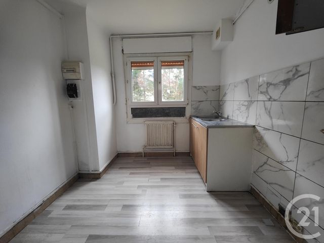 Appartement F4 à vendre - 4 pièces - 62.0 m2 - SARTROUVILLE - 78 - ILE-DE-FRANCE - Century 21 G.T.I.