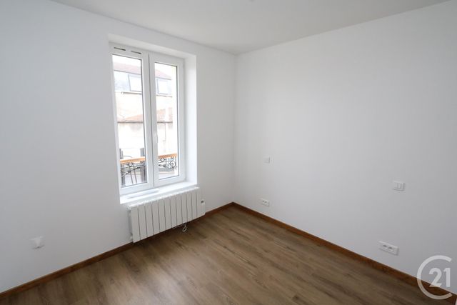 Appartement F3 à louer - 3 pièces - 44.75 m2 - CARRIERES SUR SEINE - 78 - ILE-DE-FRANCE - Century 21 G.T.I.