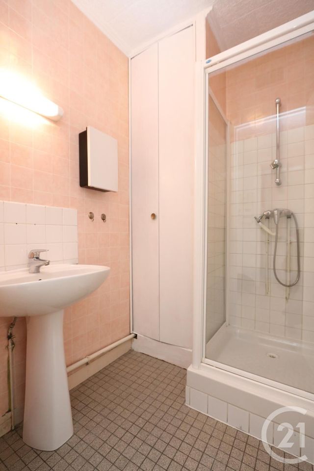 Appartement F2 à louer - 2 pièces - 41.92 m2 - CHATOU - 78 - ILE-DE-FRANCE - Century 21 G.T.I.