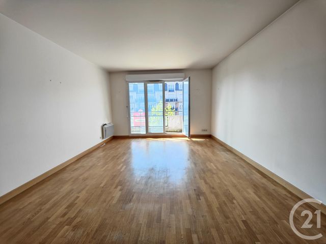 Appartement F3 à vendre - 3 pièces - 65.61 m2 - SARTROUVILLE - 78 - ILE-DE-FRANCE - Century 21 G.T.I.