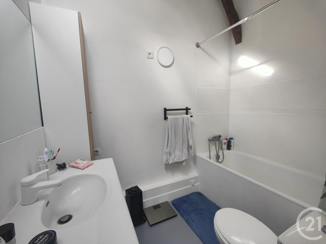 Appartement F2 à vendre - 2 pièces - 44.25 m2 - SARTROUVILLE - 78 - ILE-DE-FRANCE - Century 21 G.T.I.