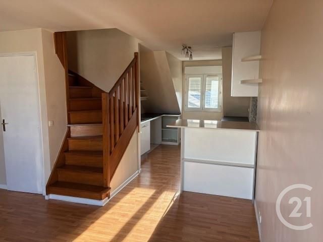 Appartement F3 à louer - 3 pièces - 51.38 m2 - SARTROUVILLE - 78 - ILE-DE-FRANCE - Century 21 G.T.I.