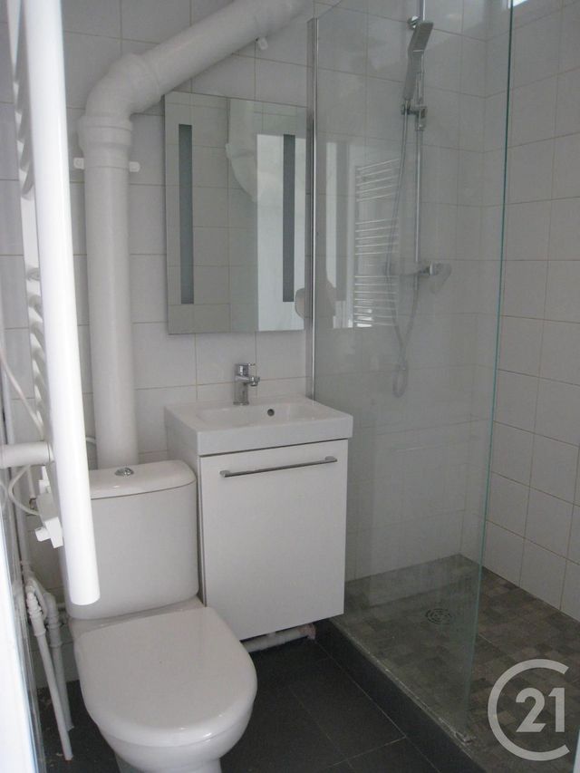 Appartement F1 à louer - 1 pièce - 23.35 m2 - SARTROUVILLE - 78 - ILE-DE-FRANCE - Century 21 G.T.I.