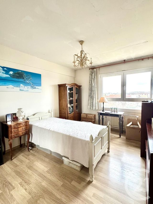 Appartement F2 à vendre - 2 pièces - 49.76 m2 - SARTROUVILLE - 78 - ILE-DE-FRANCE - Century 21 G.T.I.