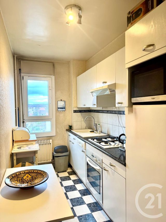 Appartement F2 à vendre - 2 pièces - 49.76 m2 - SARTROUVILLE - 78 - ILE-DE-FRANCE - Century 21 G.T.I.