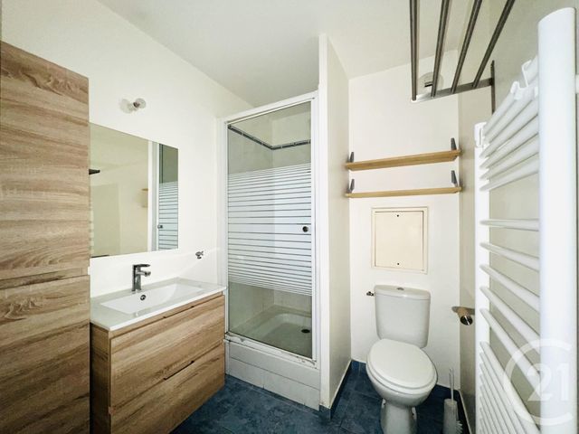 Appartement F2 à louer - 2 pièces - 46.37 m2 - SARTROUVILLE - 78 - ILE-DE-FRANCE - Century 21 G.T.I.