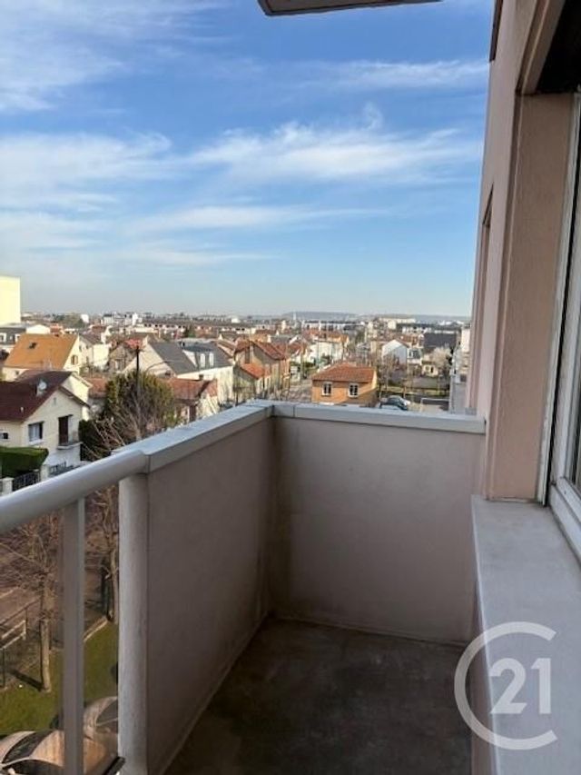 Appartement F3 à louer - 3 pièces - 55.3 m2 - SARTROUVILLE - 78 - ILE-DE-FRANCE - Century 21 G.T.I.