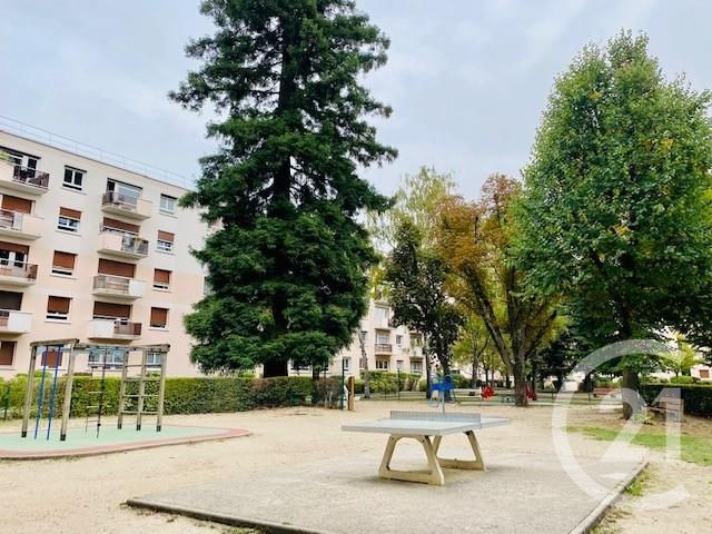 Appartement F3 à louer - 3 pièces - 55.3 m2 - SARTROUVILLE - 78 - ILE-DE-FRANCE - Century 21 G.T.I.