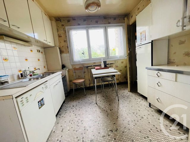 Appartement F4 à vendre - 4 pièces - 75.88 m2 - SARTROUVILLE - 78 - ILE-DE-FRANCE - Century 21 G.T.I.
