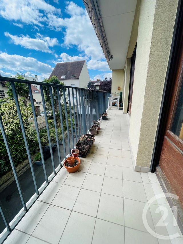 Appartement F4 à vendre - 4 pièces - 75.88 m2 - SARTROUVILLE - 78 - ILE-DE-FRANCE - Century 21 G.T.I.