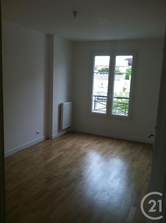 Appartement F3 à louer - 3 pièces - 68.81 m2 - SARTROUVILLE - 78 - ILE-DE-FRANCE - Century 21 G.T.I.
