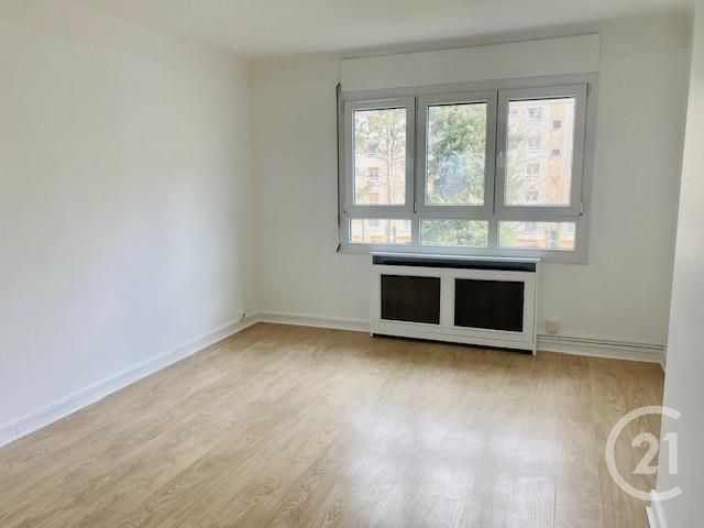 Appartement F3 à louer - 3 pièces - 51.62 m2 - SARTROUVILLE - 78 - ILE-DE-FRANCE - Century 21 G.T.I.