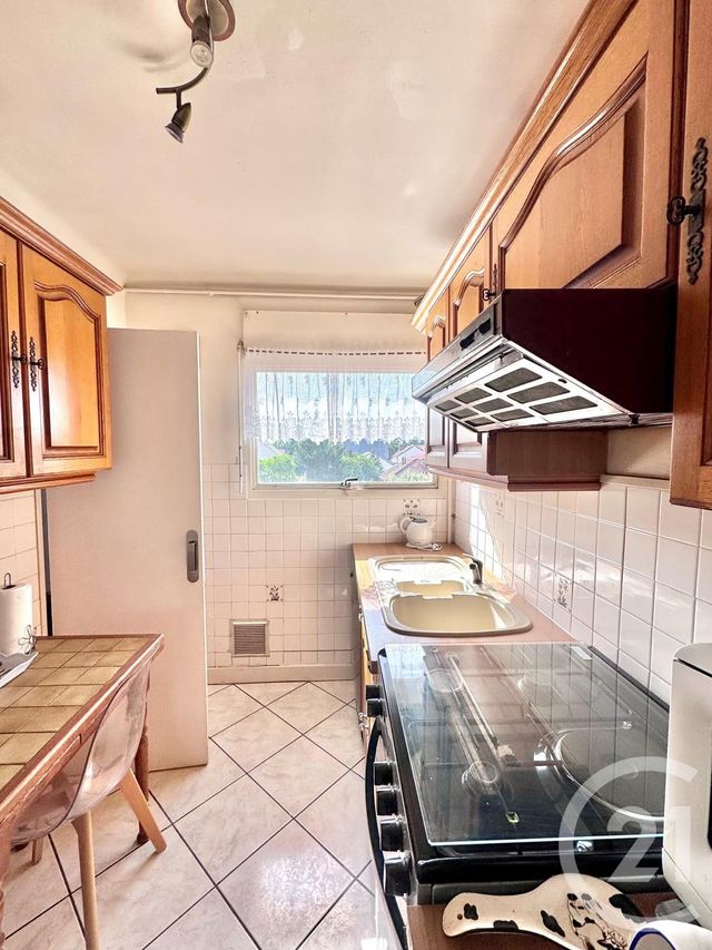 Appartement F4 à vendre - 4 pièces - 68.53 m2 - SARTROUVILLE - 78 - ILE-DE-FRANCE - Century 21 G.T.I.