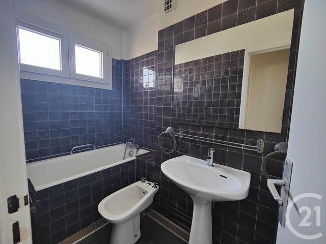 Appartement F3 à vendre - 3 pièces - 51.0 m2 - SARTROUVILLE - 78 - ILE-DE-FRANCE - Century 21 G.T.I.