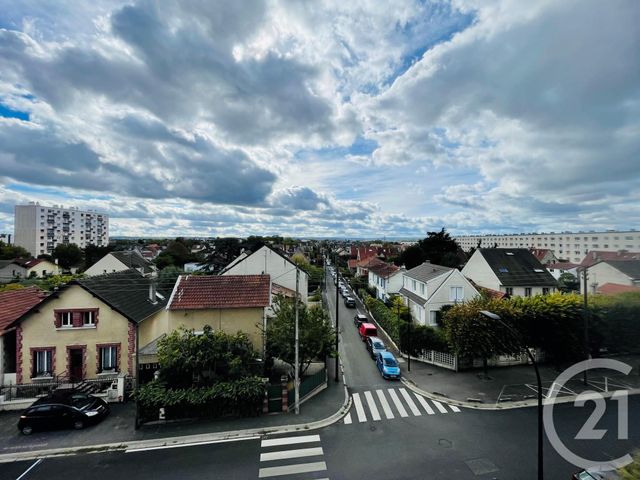 Appartement F5 à vendre - 5 pièces - 114.39 m2 - SARTROUVILLE - 78 - ILE-DE-FRANCE - Century 21 G.T.I.