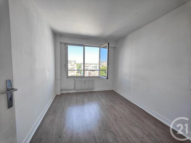 Appartement F3 à vendre - 3 pièces - 60.0 m2 - SARTROUVILLE - 78 - ILE-DE-FRANCE - Century 21 G.T.I.