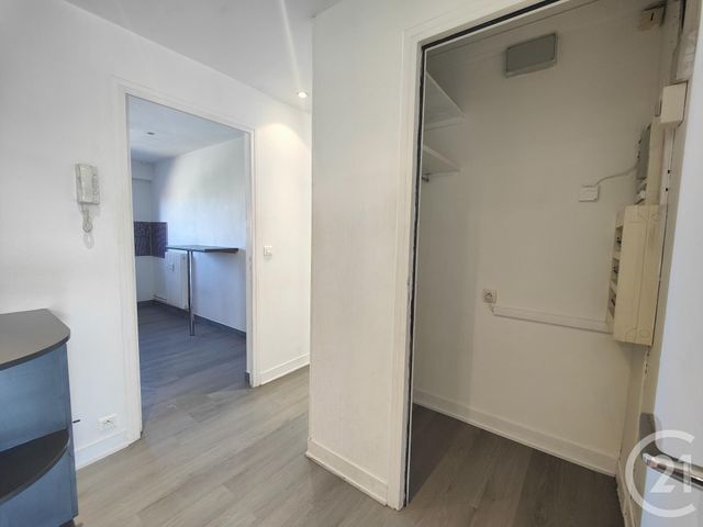 Appartement F3 à vendre - 3 pièces - 60.0 m2 - SARTROUVILLE - 78 - ILE-DE-FRANCE - Century 21 G.T.I.