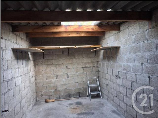 parking à louer - 11.0 m2 - SARTROUVILLE - 78 - ILE-DE-FRANCE - Century 21 G.T.I.