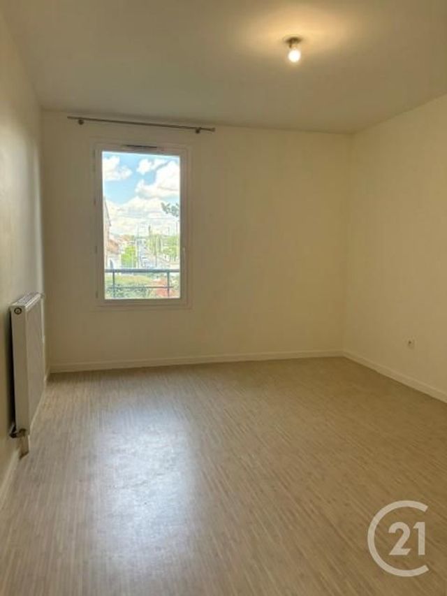 Appartement à louer - 3 pièces - 59.0 m2 - SARTROUVILLE - 78 - ILE-DE-FRANCE - Century 21 G.T.I.