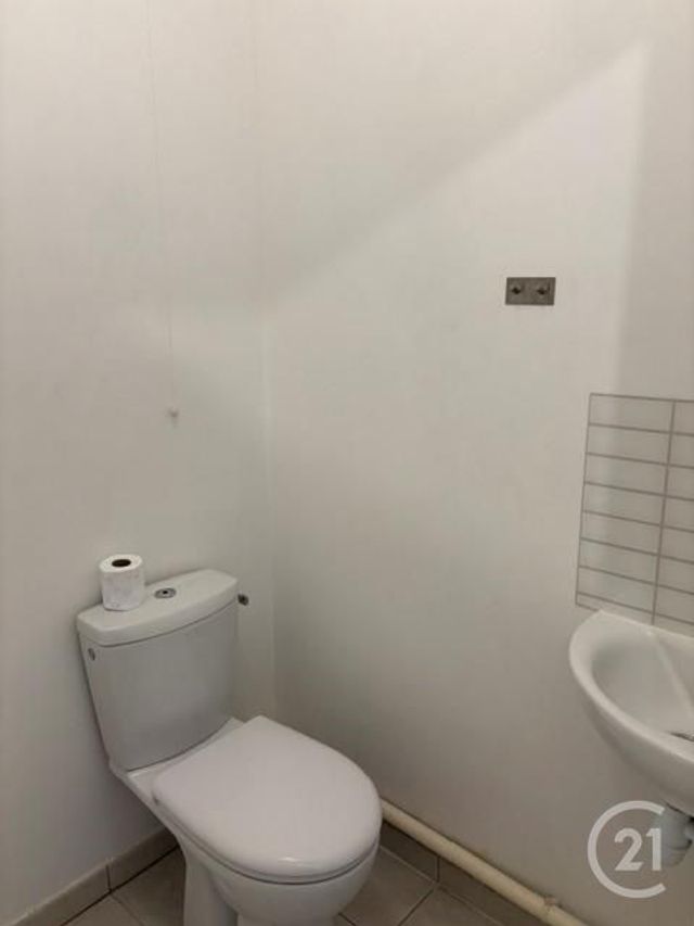 Appartement à louer - 3 pièces - 59.0 m2 - SARTROUVILLE - 78 - ILE-DE-FRANCE - Century 21 G.T.I.