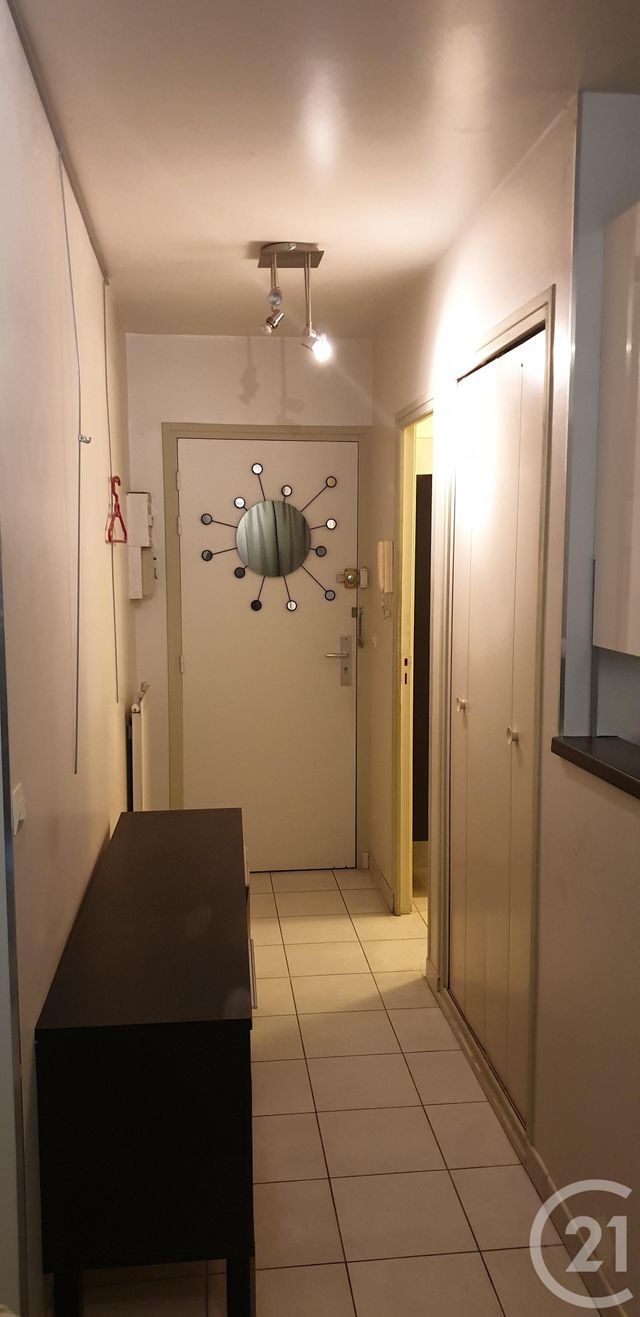 Appartement F1 à louer - 1 pièce - 27.04 m2 - HOUILLES - 78 - ILE-DE-FRANCE - Century 21 G.T.I.