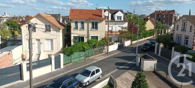 Appartement F1 à louer - 1 pièce - 27.04 m2 - HOUILLES - 78 - ILE-DE-FRANCE - Century 21 G.T.I.