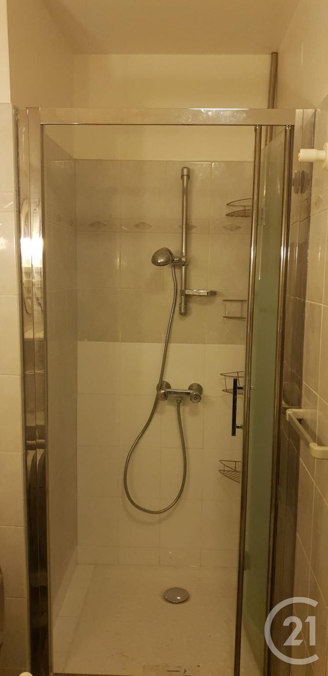 Appartement F1 à louer - 1 pièce - 27.04 m2 - HOUILLES - 78 - ILE-DE-FRANCE - Century 21 G.T.I.
