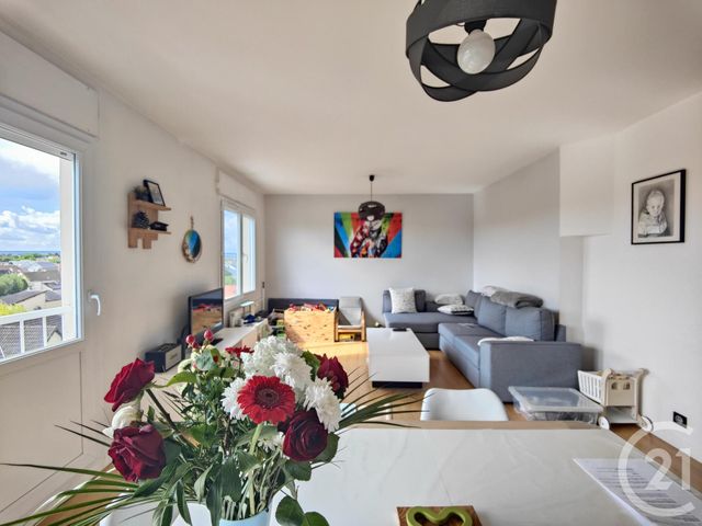 Appartement F4 à vendre - 4 pièces - 68.02 m2 - SARTROUVILLE - 78 - ILE-DE-FRANCE - Century 21 G.T.I.
