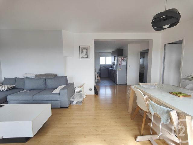Appartement F4 à vendre - 4 pièces - 68.02 m2 - SARTROUVILLE - 78 - ILE-DE-FRANCE - Century 21 G.T.I.