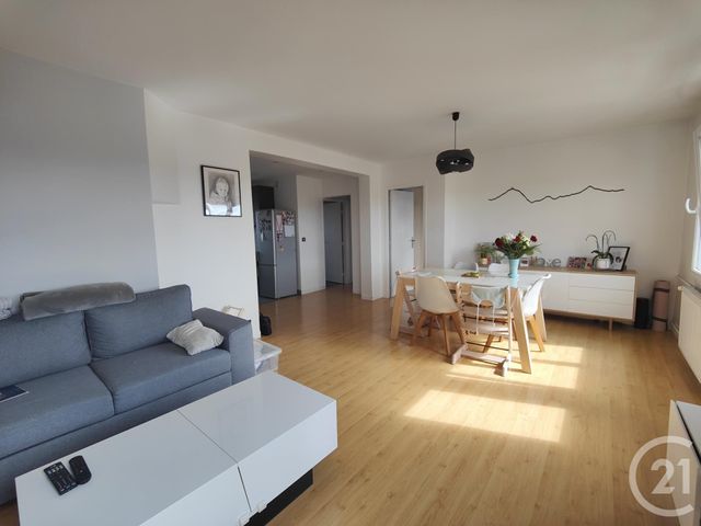 Appartement F4 à vendre - 4 pièces - 68.02 m2 - SARTROUVILLE - 78 - ILE-DE-FRANCE - Century 21 G.T.I.