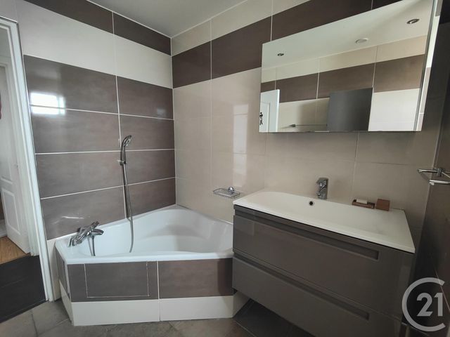 Appartement F4 à vendre - 4 pièces - 59.0 m2 - SARTROUVILLE - 78 - ILE-DE-FRANCE - Century 21 G.T.I.