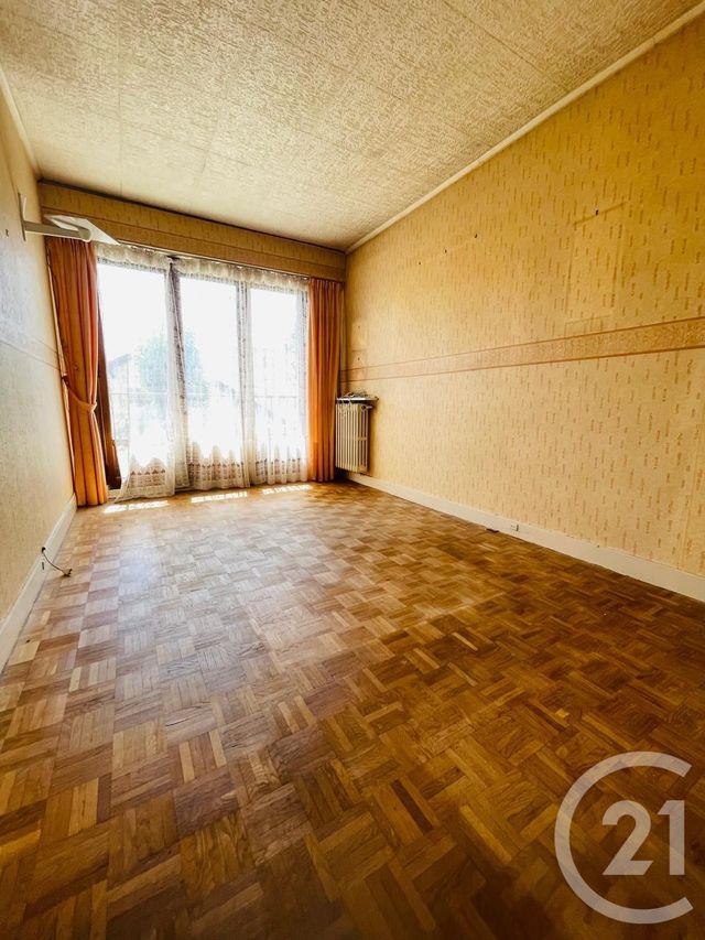 Appartement F4 à vendre - 4 pièces - 75.88 m2 - SARTROUVILLE - 78 - ILE-DE-FRANCE - Century 21 G.T.I.