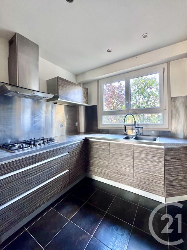 Appartement F3 à vendre - 3 pièces - 73.48 m2 - CHATOU - 78 - ILE-DE-FRANCE - Century 21 G.T.I.
