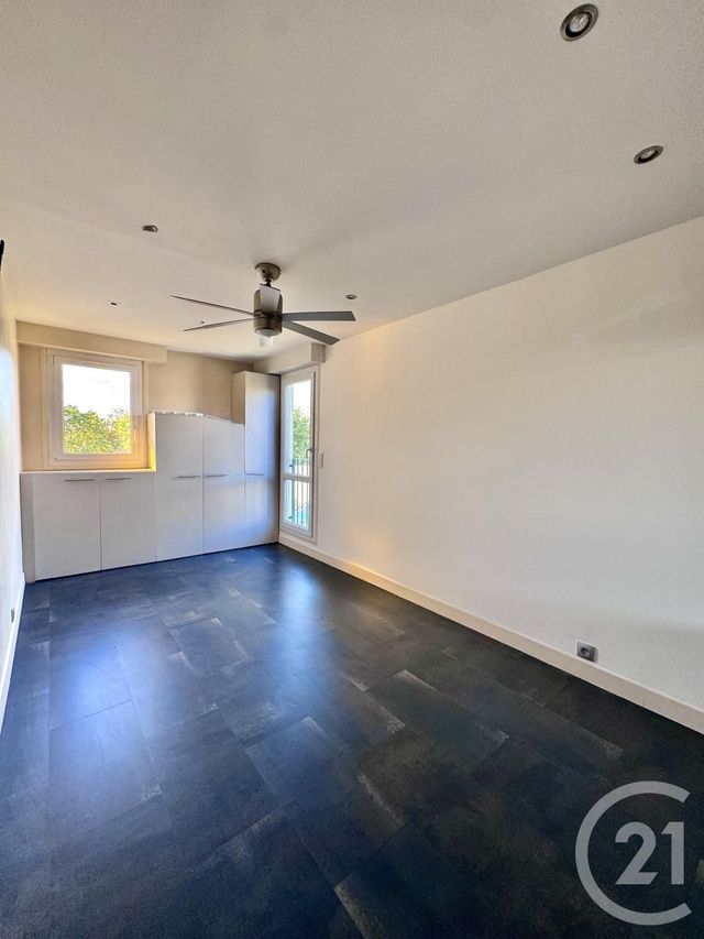 Appartement F3 à vendre - 3 pièces - 73.48 m2 - CHATOU - 78 - ILE-DE-FRANCE - Century 21 G.T.I.