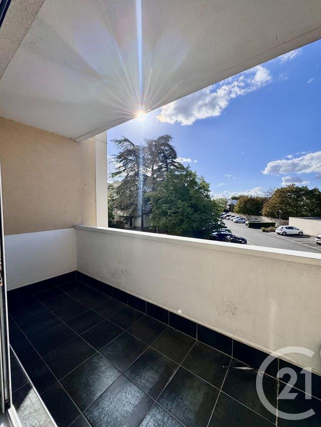 Appartement F3 à vendre - 3 pièces - 73.48 m2 - CHATOU - 78 - ILE-DE-FRANCE - Century 21 G.T.I.