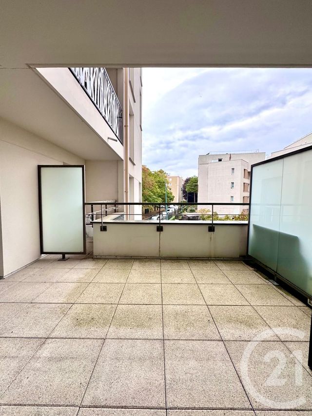 Appartement F2 à vendre - 2 pièces - 43.49 m2 - SARTROUVILLE - 78 - ILE-DE-FRANCE - Century 21 G.T.I.